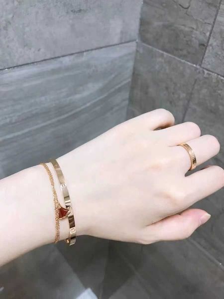 original designer kaka bracelet love same style simulation bracelet colorless wide and narrow version couple style simple valentine's d, Black
original designer kaka bracelet love same style simulation bracelet colorless wide and narrow version couple style simple valentine's d, Black