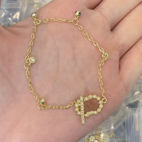 classic fashion designer bracelet cuff bangle men women ggity cjewelry women hip-hop ggs bracelets kgs3e, Golden;silver
classic fashion designer bracelet cuff bangle men women ggity cjewelry women hip-hop ggs bracelets kgs3e, Golden;silver
