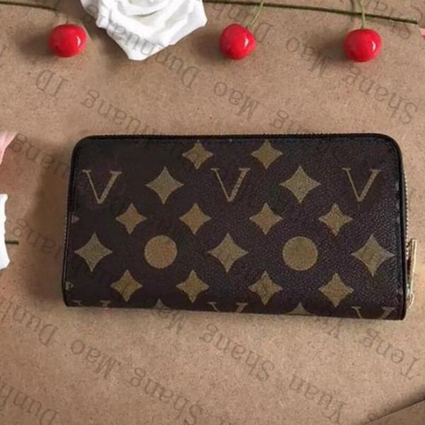luxurys designers zippy wallet for men pouch leather canvas 8 credit cards slots long zipper woman wallets fashion card holder purse women z, Red;black
luxurys designers zippy wallet for men pouch leather canvas 8 credit cards slots long zipper woman wallets fashion card holder purse women z, Red;black