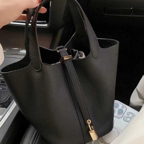 wholesale designer h ormes totes handbags new handbag wrapped with elephant grey cabbage basket women's bag have logo
wholesale designer h ormes totes handbags new handbag wrapped with elephant grey cabbage basket women's bag have logo