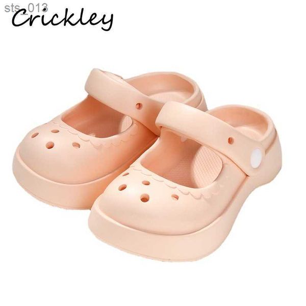 summer solid girls slippers eva soft anti slip platform kids clogs shoes waterproof hollow out garden beach children slippers l230518, Black;grey
summer solid girls slippers eva soft anti slip platform kids clogs shoes waterproof hollow out garden beach children slippers l230518, Black;grey
