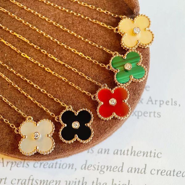 designer Necklaces four leaf clover necklace Band diamond Natural Shell Gemstone Gold Plated 18K designer for woman T0P Advanced Materials luxury classic style
designer Necklaces four leaf clover necklace Band diamond Natural Shell Gemstone Gold Plated 18K designer for woman T0P Advanced Materials luxury classic style
