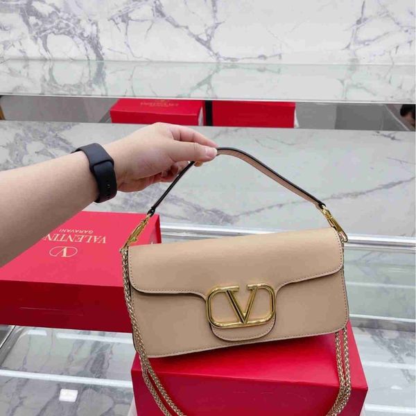 luxurys 23 volention solid star outdoor shoulder bag versatile year style fashion new handheld crossbody black bag 82xv
luxurys 23 volention solid star outdoor shoulder bag versatile year style fashion new handheld crossbody black bag 82xv