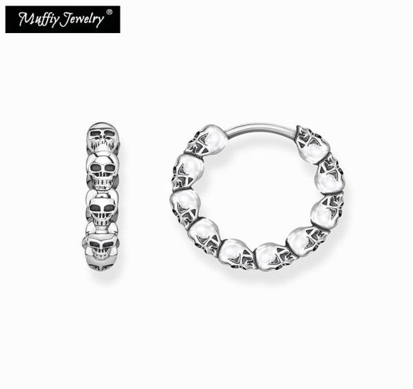 skulls hinged hoop creole earringsrock039n039roll fashion jewelry for women men2019 ts gift in 925 sterling silver2695731, Golden;silver
skulls hinged hoop creole earringsrock039n039roll fashion jewelry for women men2019 ts gift in 925 sterling silver2695731, Golden;silver