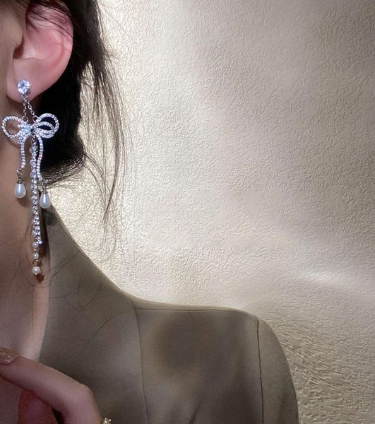 2021925 dangle temperament fashion exaggerated geometric square diamond earrings net red simple female rectangular long section eq3548649, Silver
2021925 dangle temperament fashion exaggerated geometric square diamond earrings net red simple female rectangular long section eq3548649, Silver