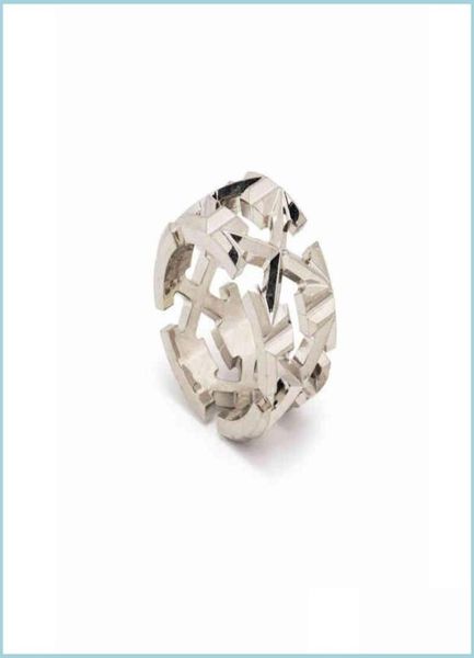 cluster rings european and american street fashion brand off w 925 sier arrow ring men women hiphop highquality trend hollow rings4713489, Golden;silver
cluster rings european and american street fashion brand off w 925 sier arrow ring men women hiphop highquality trend hollow rings4713489, Golden;silver