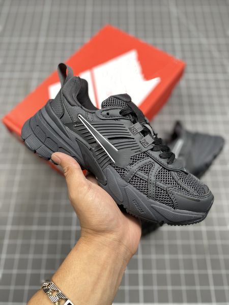 2023 authentic v2k running black carbon ash noir cendres de darbone the spring summer classic cushion athletic sports sneakers
2023 authentic v2k running black carbon ash noir cendres de darbone the spring summer classic cushion athletic sports sneakers