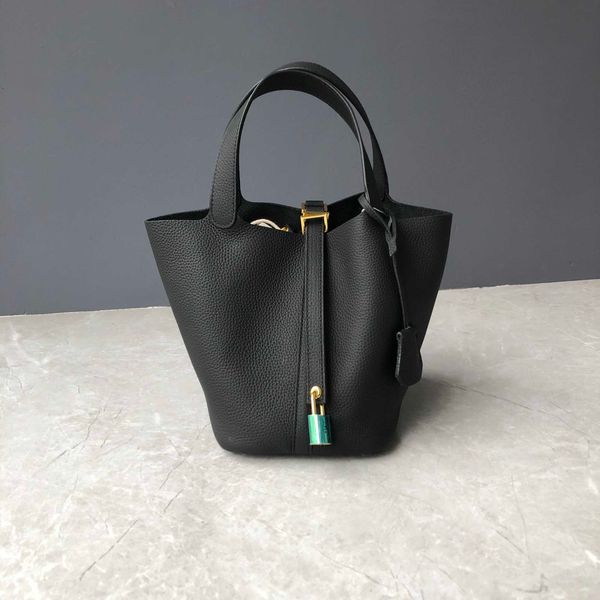 wholesale designer h ormes totes handbags layer cowhide replacement cabinet soft leather vegetable basket bag texture handbag have logo
wholesale designer h ormes totes handbags layer cowhide replacement cabinet soft leather vegetable basket bag texture handbag have logo