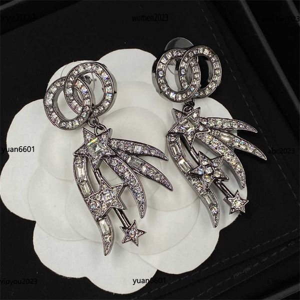 women designer earrings fashion jewelry diamond inlaid pentagram decoration ear studs #including box new arrival, Golden;silver
women designer earrings fashion jewelry diamond inlaid pentagram decoration ear studs #including box new arrival, Golden;silver