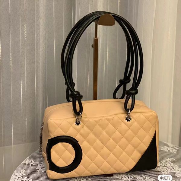 womens vintage handle tote shoulder bags genuine leather pillow large capacity outdoor sacoche purse panda collection diamond lattice undera
womens vintage handle tote shoulder bags genuine leather pillow large capacity outdoor sacoche purse panda collection diamond lattice undera