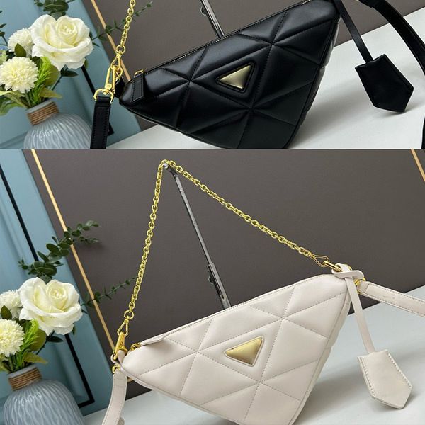 designer bag mens and womens embroidered leather shoulder bag solid color leather crossbody bag mini portable tote bag 1bh190
designer bag mens and womens embroidered leather shoulder bag solid color leather crossbody bag mini portable tote bag 1bh190