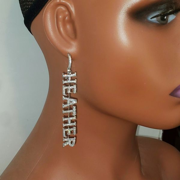 hoop huggie 1 pair zirconia custom name earrings for women personalized initial letter nameplate stud earring party girl jewelry gift 230627, Golden;silver
hoop huggie 1 pair zirconia custom name earrings for women personalized initial letter nameplate stud earring party girl jewelry gift 230627, Golden;silver