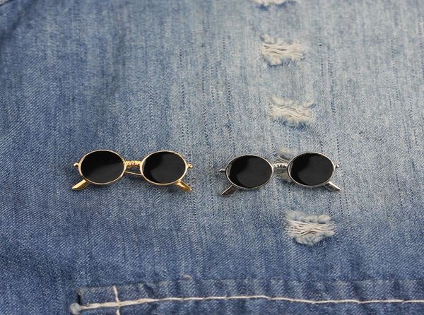 mini sunglasses enamel pins cartoon mini glasses badges custom brooches bag men shirt clothes lapel pin punk cool sunglasse jewelr2378233, Gray
mini sunglasses enamel pins cartoon mini glasses badges custom brooches bag men shirt clothes lapel pin punk cool sunglasse jewelr2378233, Gray