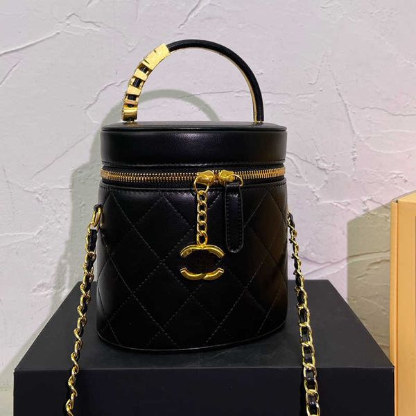 the latest classic designer bag women crossbody bag multi colored shoulder bag girls women gift
the latest classic designer bag women crossbody bag multi colored shoulder bag girls women gift