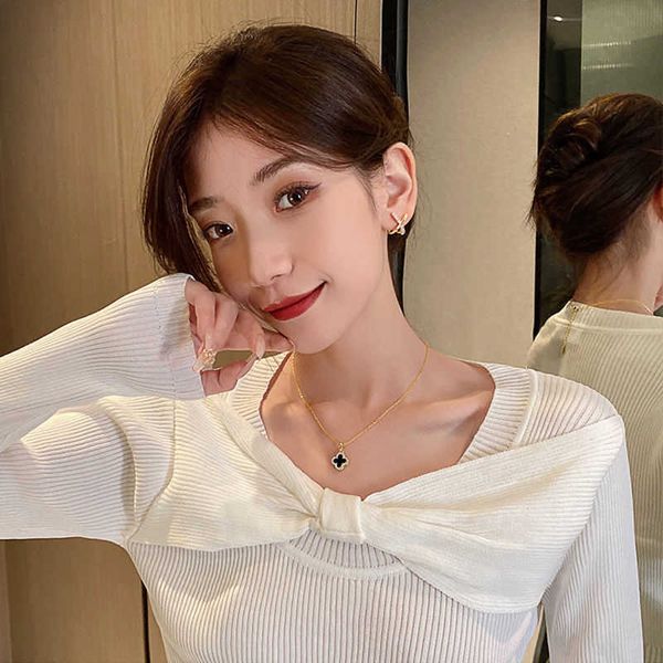 van clover necklace designer clover titanium necklace womens light luxury clutch chain simple versatile sweater chain gift, Silver
van clover necklace designer clover titanium necklace womens light luxury clutch chain simple versatile sweater chain gift, Silver