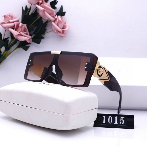 designer sunglasses men women eyeglasses medusa outdoor shades pc frame fashion classic lady sun glasses mirrors for woman with original cas, White;black
designer sunglasses men women eyeglasses medusa outdoor shades pc frame fashion classic lady sun glasses mirrors for woman with original cas, White;black