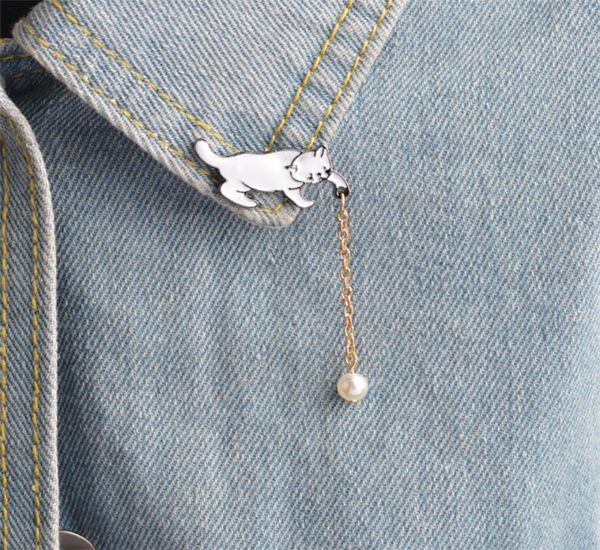 super cute little cat brooch white imitation pearl brooches pins women girl fashion jewelry bijoux bag accessories t3553454526, Gray
super cute little cat brooch white imitation pearl brooches pins women girl fashion jewelry bijoux bag accessories t3553454526, Gray