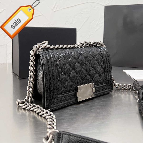women's brand designers shoulder bags 2023 fashion caviar calfskin envelope mini clamshell gold silver metal chain strap crossbody bag
women's brand designers shoulder bags 2023 fashion caviar calfskin envelope mini clamshell gold silver metal chain strap crossbody bag