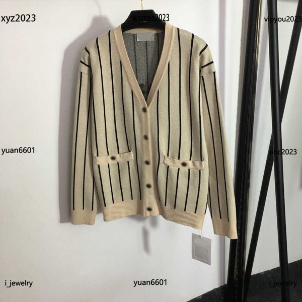 designer woman knit double pocket decoration girl sweater size s-l v-neck long sleeves cardigan june25, White
designer woman knit double pocket decoration girl sweater size s-l v-neck long sleeves cardigan june25, White