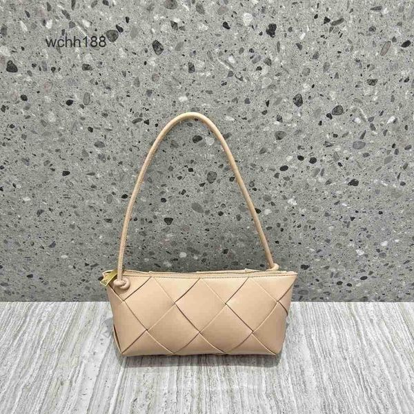summer shoulder bottegas 2023 bags venetas designer cowhide women's lingge small square single bag girl crossbody handbag rka0
summer shoulder bottegas 2023 bags venetas designer cowhide women's lingge small square single bag girl crossbody handbag rka0