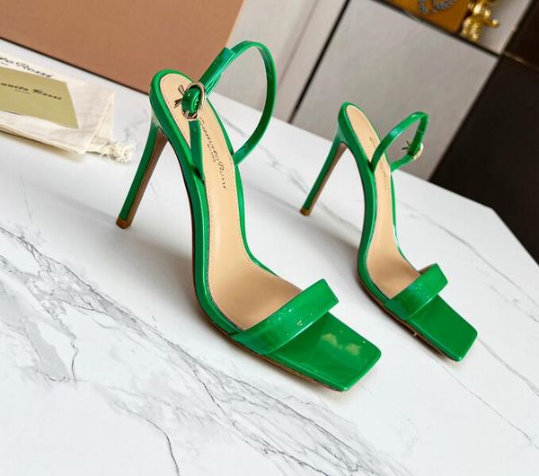 elegant design gianvito rossi sandals .5cm stiletto heels sandals 8.5cm dress shoes heel for women summer luxury designer sandals foot str, Black
elegant design gianvito rossi sandals .5cm stiletto heels sandals 8.5cm dress shoes heel for women summer luxury designer sandals foot str, Black