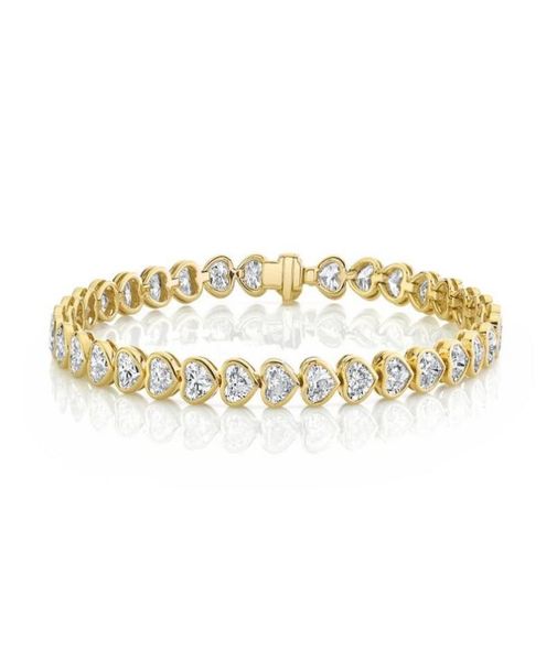 2020 new arrived iced out bling 5a heart shape cubic zirconia charm tennis chian bracelet for women girl fashion wedding jewelry7608794, Black
2020 new arrived iced out bling 5a heart shape cubic zirconia charm tennis chian bracelet for women girl fashion wedding jewelry7608794, Black
