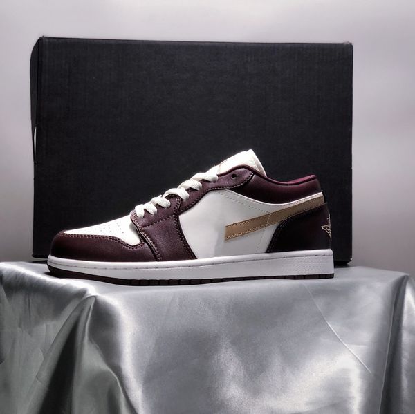 2023 authentic 1s mocha basketball shoes jumpman 1 low shadow brown kelp sail men women lifestyle leather sports sneakers
2023 authentic 1s mocha basketball shoes jumpman 1 low shadow brown kelp sail men women lifestyle leather sports sneakers