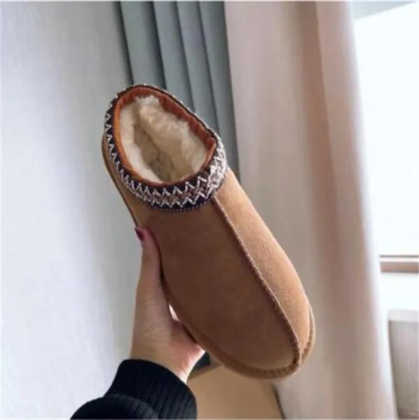 the est selling snow boots in australia, with a 4cm heel for excellent warmth 35-44, Black
the est selling snow boots in australia, with a 4cm heel for excellent warmth 35-44, Black
