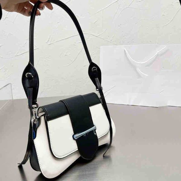 pbag triangle evening bags shoulder vintage women contrasting colors handbag leather luxury designer brand creative crossbody female purses
pbag triangle evening bags shoulder vintage women contrasting colors handbag leather luxury designer brand creative crossbody female purses