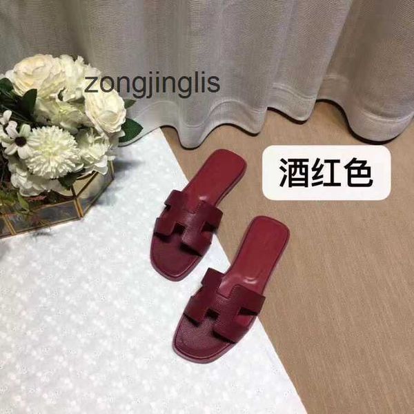 shoes 2023 sandal oran slippers designer slipper summer baida bear herm women's color matching leather flat sandals for tourism litchi
shoes 2023 sandal oran slippers designer slipper summer baida bear herm women's color matching leather flat sandals for tourism litchi