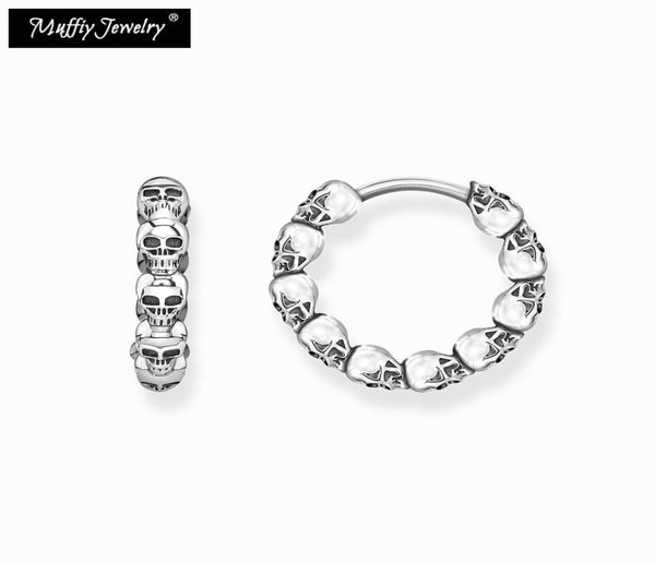 skulls hinged hoop creole earringsrock039n039roll fashion jewelry for women men2019 ts gift in 925 sterling silver9422541, Golden;silver
skulls hinged hoop creole earringsrock039n039roll fashion jewelry for women men2019 ts gift in 925 sterling silver9422541, Golden;silver