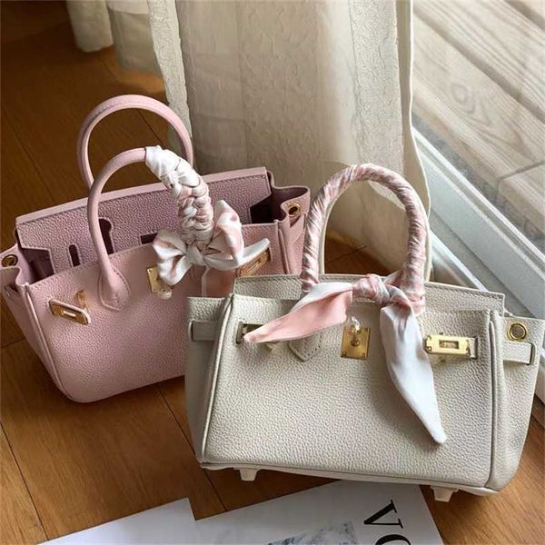 designer handbag h home bird kin mini bag togo layer calf leather messenger net red same versatile women's zc
designer handbag h home bird kin mini bag togo layer calf leather messenger net red same versatile women's zc