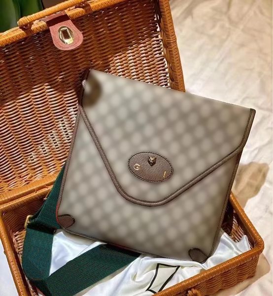 womens clutch classic designer flap messenger bags genuine leather handbag luggage beach bag strap shoulder cosmetic bags cross body wallets
womens clutch classic designer flap messenger bags genuine leather handbag luggage beach bag strap shoulder cosmetic bags cross body wallets