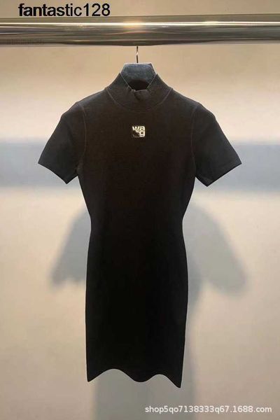 aw dawang's 23ss summer waist slim black knitted short sleeve dress temperament slim fit wrapped wang skirt women's fashion, Black;gray
aw dawang's 23ss summer waist slim black knitted short sleeve dress temperament slim fit wrapped wang skirt women's fashion, Black;gray