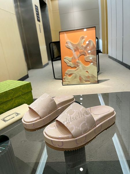 women summer new thick soled high fashion beach flat slippers chunky heel platform sandals thick slipper slip luxury designer shoe mid heel, Black
women summer new thick soled high fashion beach flat slippers chunky heel platform sandals thick slipper slip luxury designer shoe mid heel, Black
