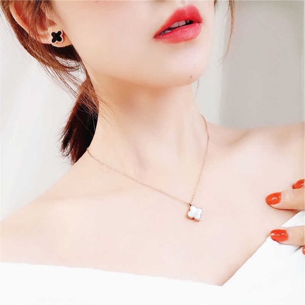 fan clover necklace designer doublesided fourleaf clover collarbone chain womens temperament versatile premium gift for girlfriend, Silver
fan clover necklace designer doublesided fourleaf clover collarbone chain womens temperament versatile premium gift for girlfriend, Silver