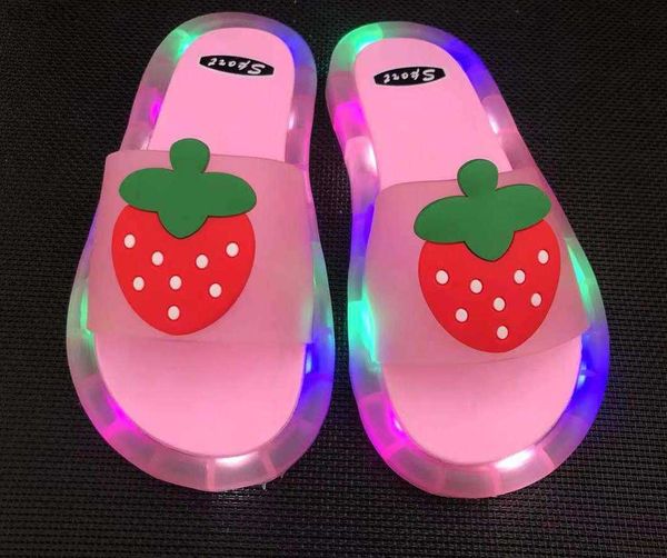 fashion kids glow slippers summer beach shoes led casual sandals baby boy girl princess rainbow slippers luminous lighted shoes l230518, Black;grey
fashion kids glow slippers summer beach shoes led casual sandals baby boy girl princess rainbow slippers luminous lighted shoes l230518, Black;grey
