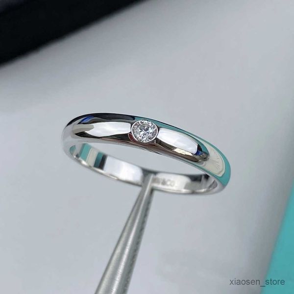 wedding rings luxurys designers ring single rings for women new fashion couple jewelry simplicity casual engagement r230627, Slivery;golden
wedding rings luxurys designers ring single rings for women new fashion couple jewelry simplicity casual engagement r230627, Slivery;golden