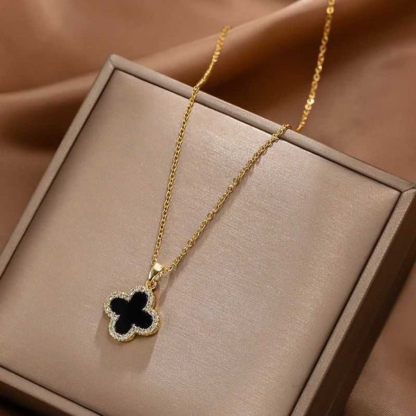van clover necklace titanium steel necklace 18k rose gold diamond fourleaf clover pendant small luxury black shell collar chain temperament, Silver
van clover necklace titanium steel necklace 18k rose gold diamond fourleaf clover pendant small luxury black shell collar chain temperament, Silver