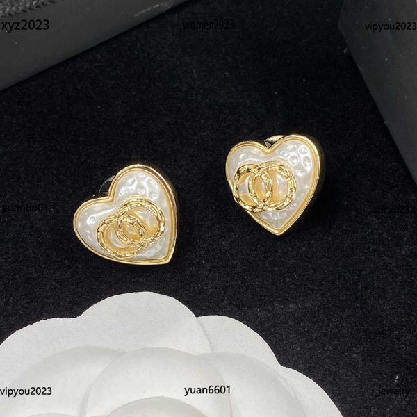 women designer earrings fashion jewelry gold edged heart-shaped shape ear studs #including box new arrival, Golden;silver
women designer earrings fashion jewelry gold edged heart-shaped shape ear studs #including box new arrival, Golden;silver