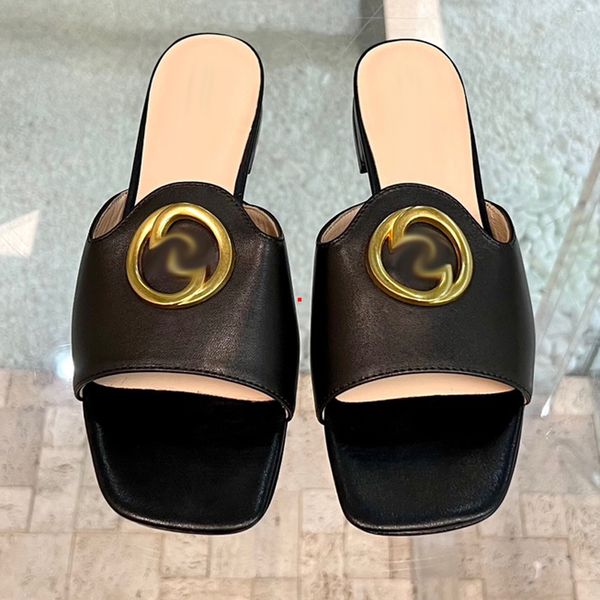 2023 fashion designer slippers women sliders foam runners pure sandals resin runners sliders 35-40 with box -538, Black
2023 fashion designer slippers women sliders foam runners pure sandals resin runners sliders 35-40 with box -538, Black