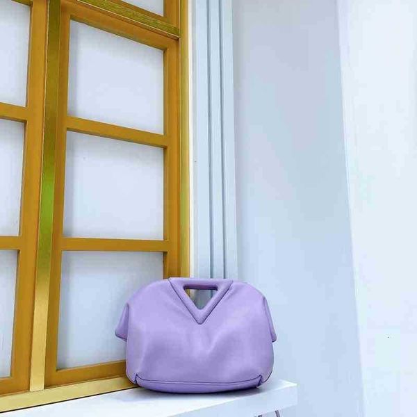 original edition designer handbags bottegav candy venetss color inverted triangle cloud bag soft leather wrinkled small 2023 single shoulde
original edition designer handbags bottegav candy venetss color inverted triangle cloud bag soft leather wrinkled small 2023 single shoulde