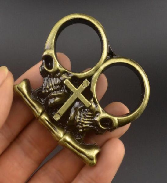 weight about 88g zinc alloy knuckle duster four finger self defense tool fitness outdoor safety defenses pocket edc tools3561056
weight about 88g zinc alloy knuckle duster four finger self defense tool fitness outdoor safety defenses pocket edc tools3561056