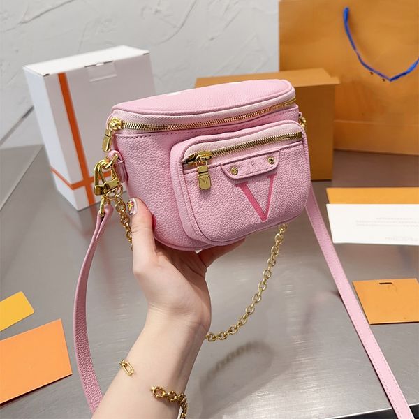 fanny pack designer bag luxury belt bag leather material fanny pack chain design waist bag temperament versatile style gift box good nice
fanny pack designer bag luxury belt bag leather material fanny pack chain design waist bag temperament versatile style gift box good nice