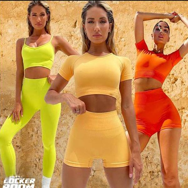 autumn and winter seamless yoga suit with suspender, chest pad, vest, high waist yoga pants, fitness suit for women
autumn and winter seamless yoga suit with suspender, chest pad, vest, high waist yoga pants, fitness suit for women