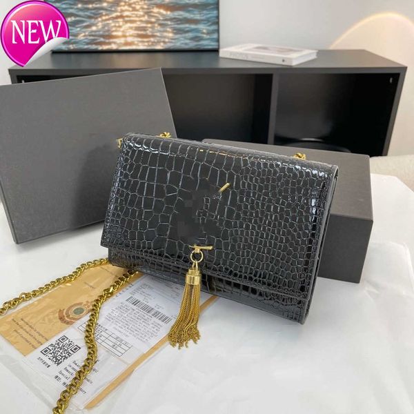 women's brand designer bags shoulder bag tote new fashion small square messenger chain bags for women genuine leather handbag with bran
women's brand designer bags shoulder bag tote new fashion small square messenger chain bags for women genuine leather handbag with bran