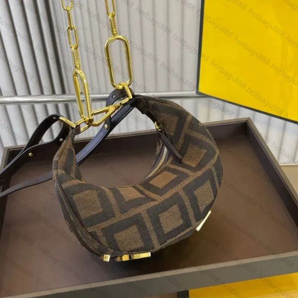 designer crescent bags mini half moon shouder bag letters handbags women chain crossbody bag genuine leather underarm tote wallet purse mini
designer crescent bags mini half moon shouder bag letters handbags women chain crossbody bag genuine leather underarm tote wallet purse mini