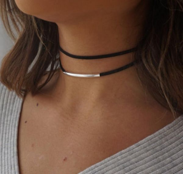 2019 new fashion bending tube velvet choker necklace double layer style torque black short leather necklace charm collier femme4198066, Golden;silver
2019 new fashion bending tube velvet choker necklace double layer style torque black short leather necklace charm collier femme4198066, Golden;silver
