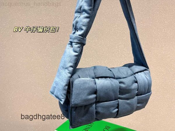 puffy fashion denim bag pillow cassettes shoulder bottegas men bags 2023 women vene soft handbags crossbody handbag
puffy fashion denim bag pillow cassettes shoulder bottegas men bags 2023 women vene soft handbags crossbody handbag