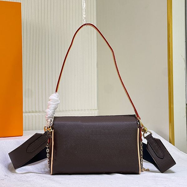 designer handbag classic crossbody bags old flower letters clutch bag women flap hasp shoulder purse cell phone pocket metal hardware chain
designer handbag classic crossbody bags old flower letters clutch bag women flap hasp shoulder purse cell phone pocket metal hardware chain